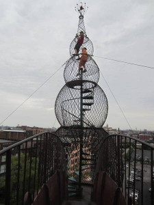 vert pinacle climbing structure outdoor on roof