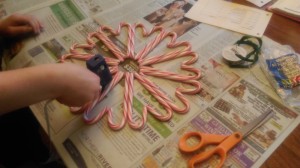 glue for candy canes